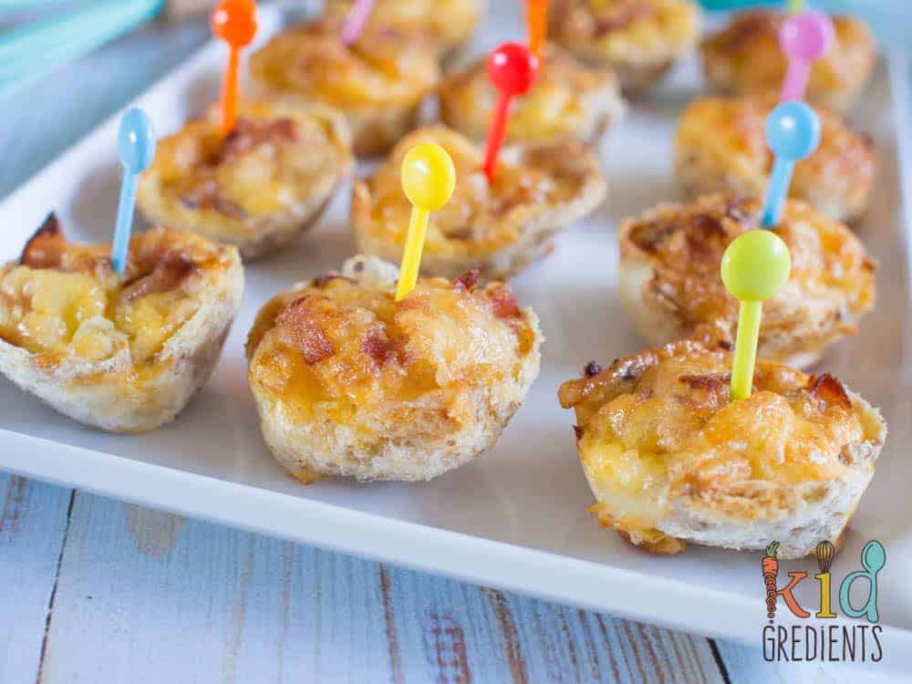 Teeny tiny quiches, these are the easiest lunchbox item you can make! Easy recipe that's a kid friendly lunchbox item!