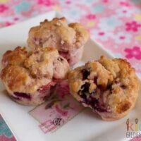very berry muffins