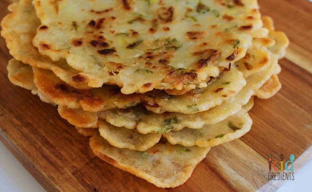 Crunchy coriander and spring onion pancakes