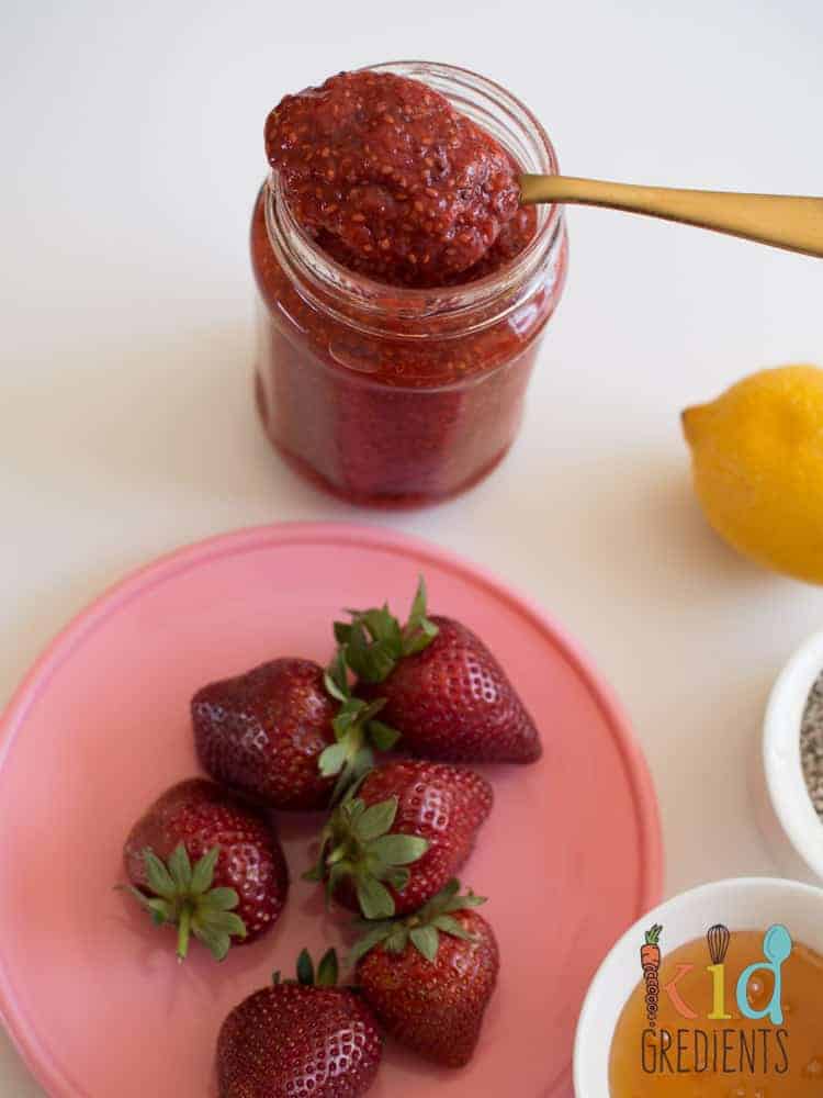  Easy-strawberry-chia-jam-thermocook-and-conventional-methods