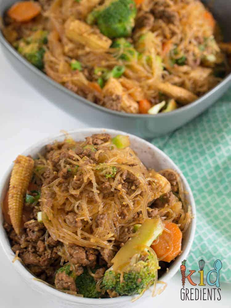 beef mince and veggie rice noodles
