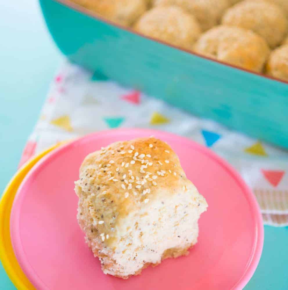No knead chia seed wholemeal rolls, great for the lunchbox and totally foolproof! Bake your own bread and know what's in it with this no knead recipe.