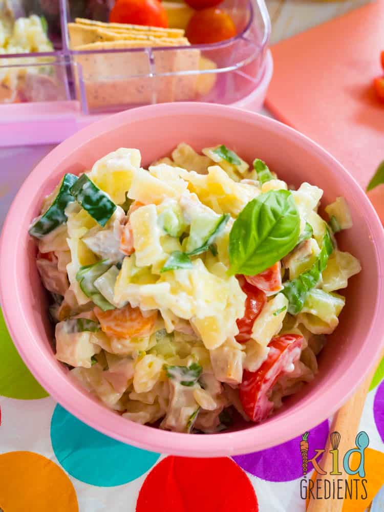 Chicken and veggie lunchbox pasta salad