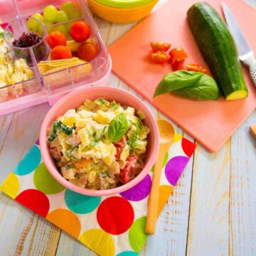 chicken and veggie lunchbox pasta salad