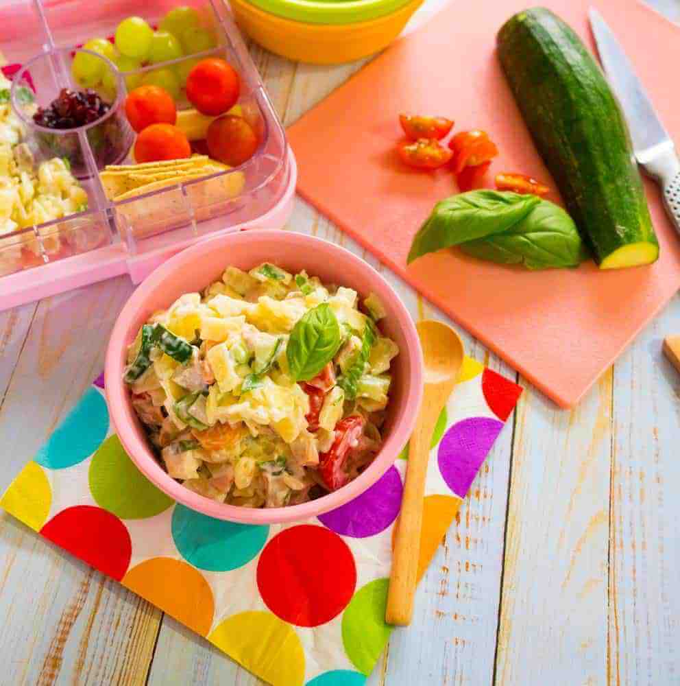 chicken and veggie lunchbox pasta salad