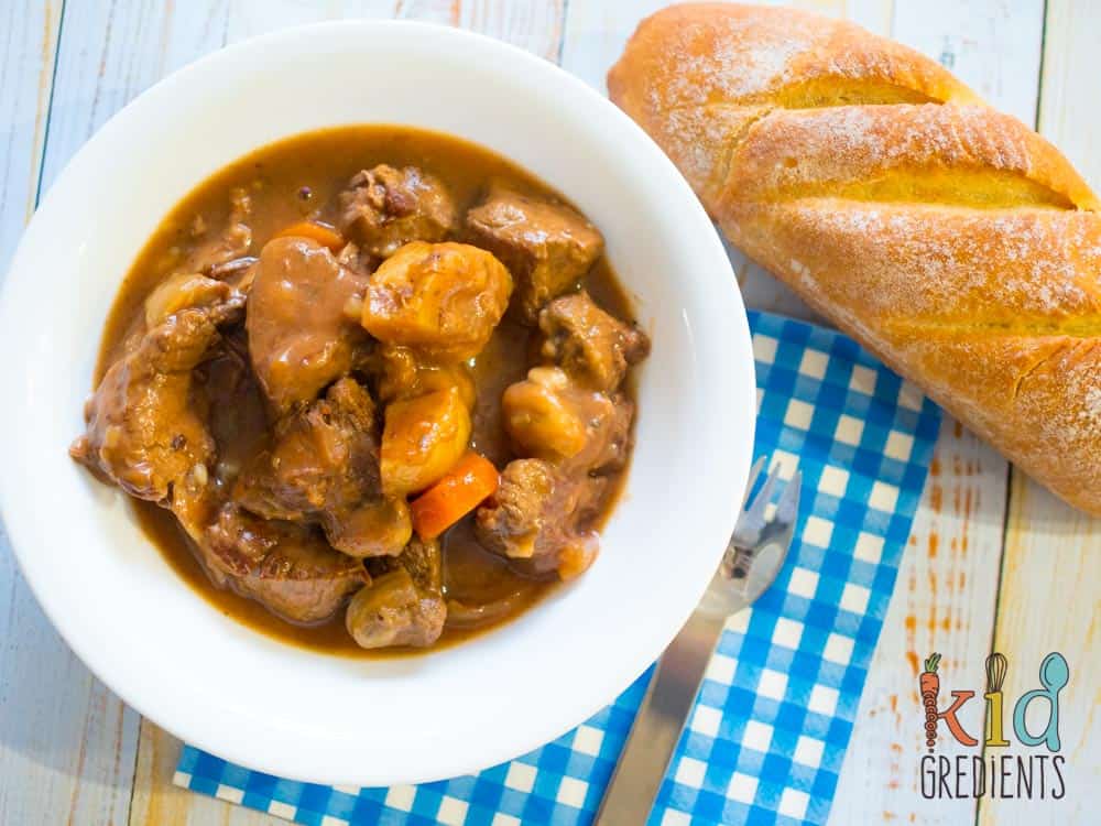 slow cooker hearty beef stew