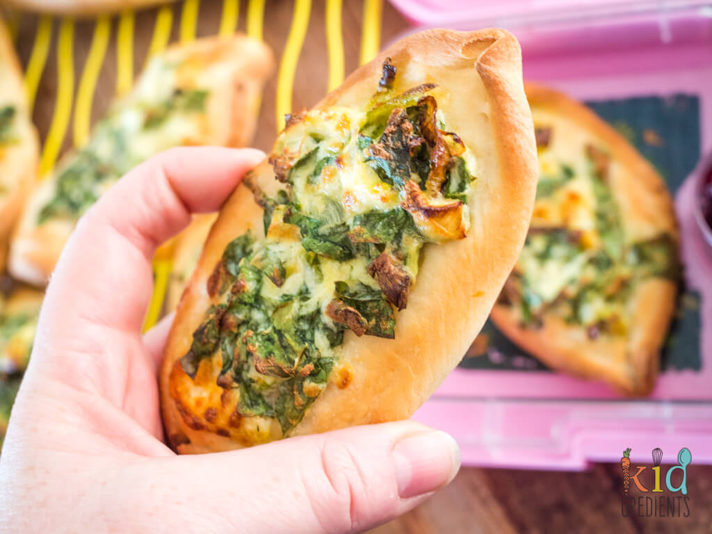spinach and cheese pides are our new lunchbox favourite!